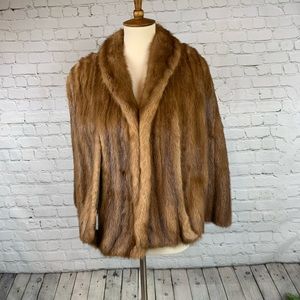 Vintage Blonde Mink Cape “Size Fluid”